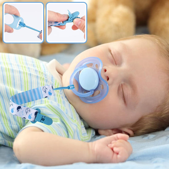 Bébé endormie attache tétine