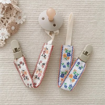attache tetines BeaClip florale