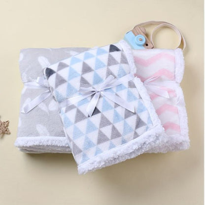 polaire couverture bebe| Éveil Moelleux - Univers de Joy