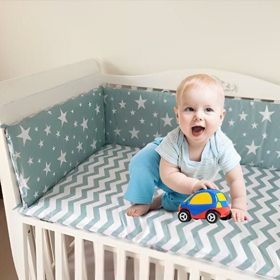 TOUR DE LIT POUR BEBE - MoonCuddle™ - Univers de Joy